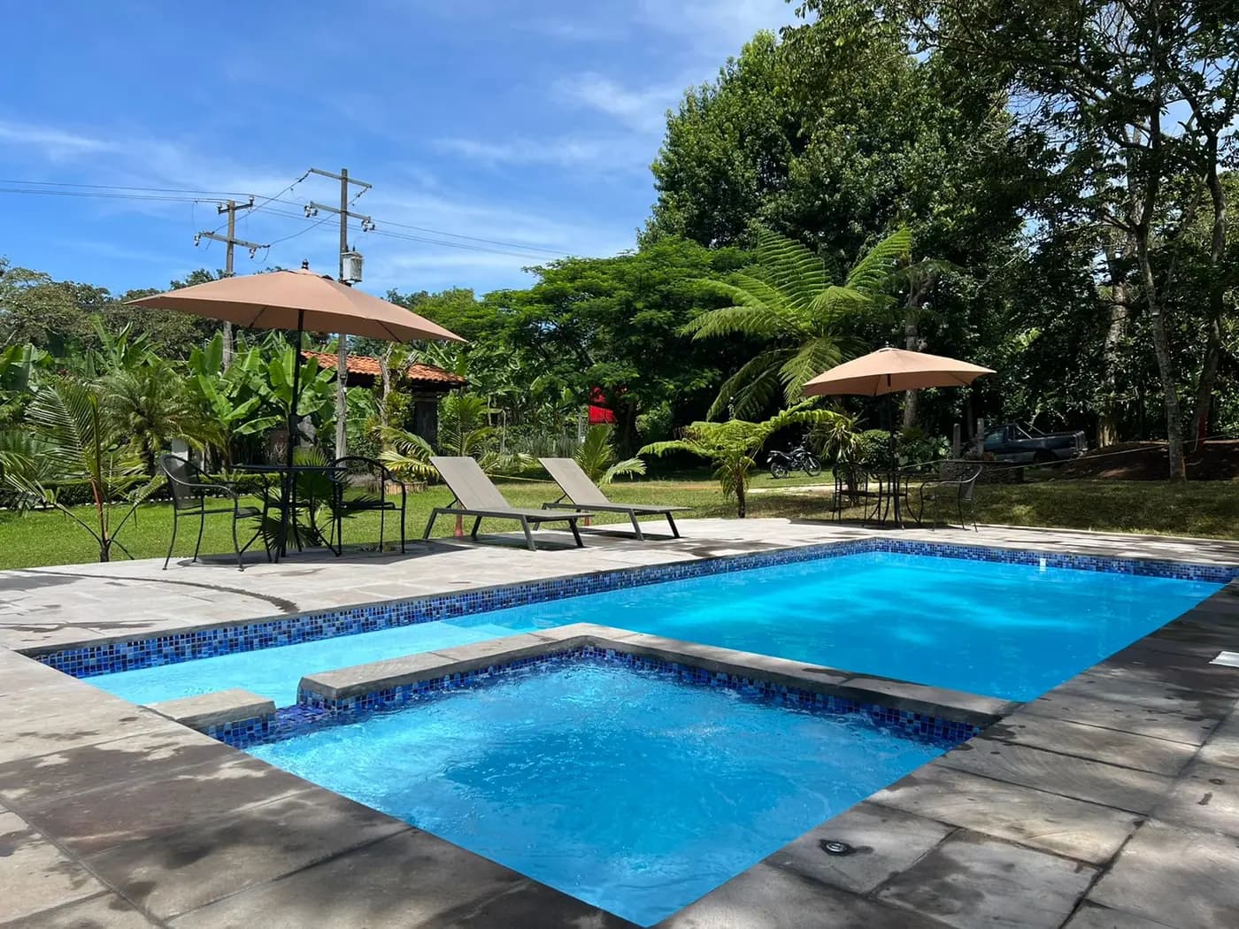 Piscina X-Pools serie SPA