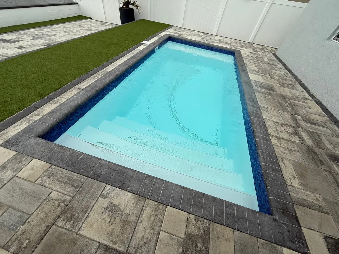 Proyecto con piscina X-Pools serie Miami Beach