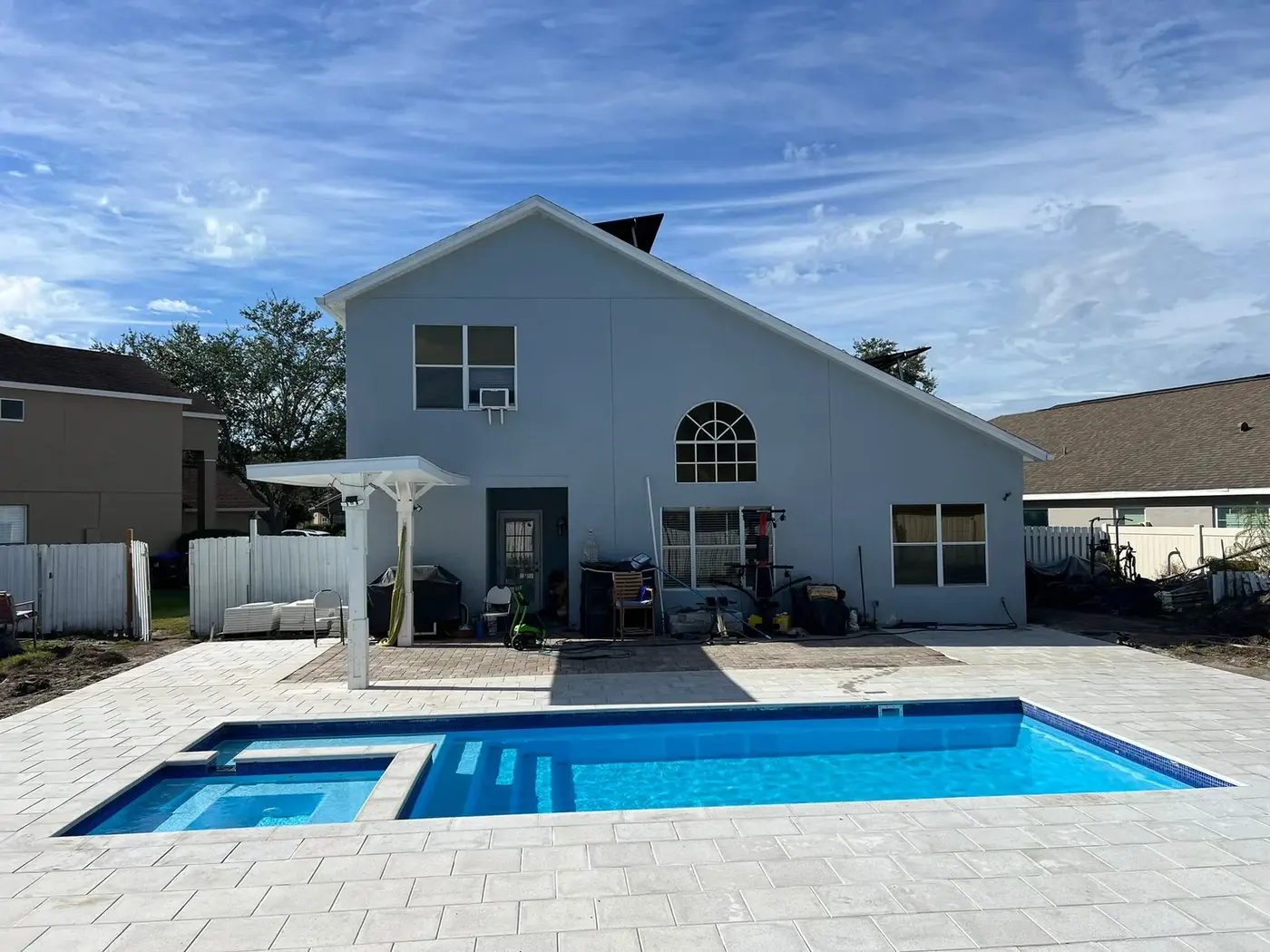 Proyecto con piscina X-Pools serie X-Line